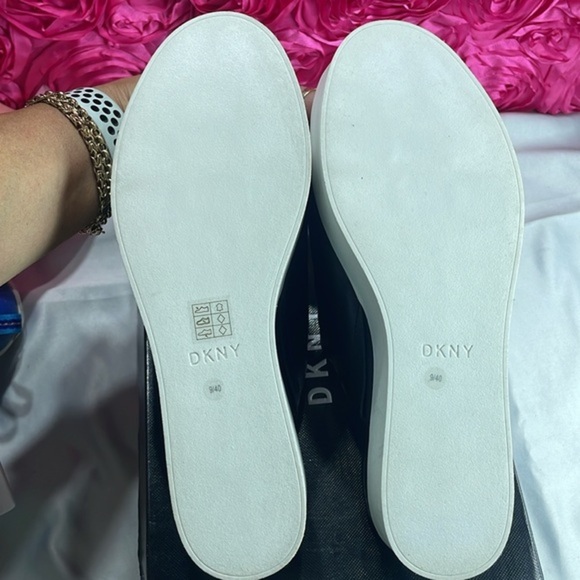 DKNY Covo black‎ leather platform sandals Size 9 - Picture 7 of 13